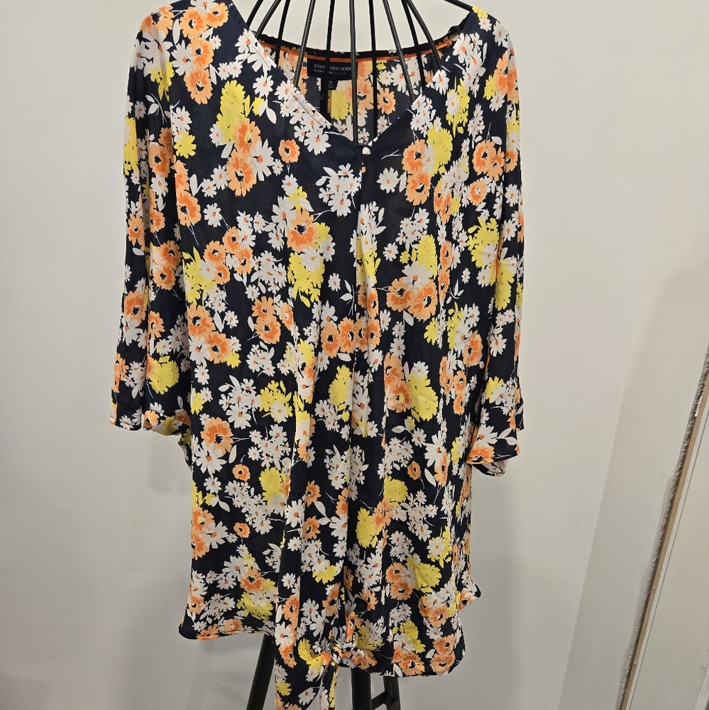 Light weight blouse